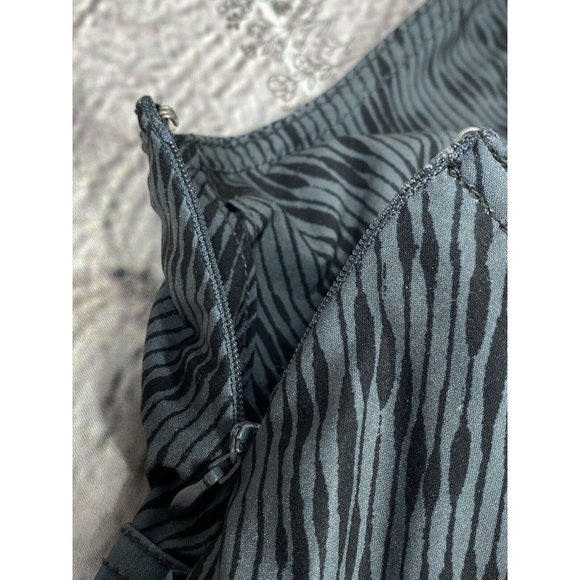 Athleta Women's Pack Everywhere Halter Dress Size 0 Meteor Gray Blue Paisley Zip - Picture 13 of 15